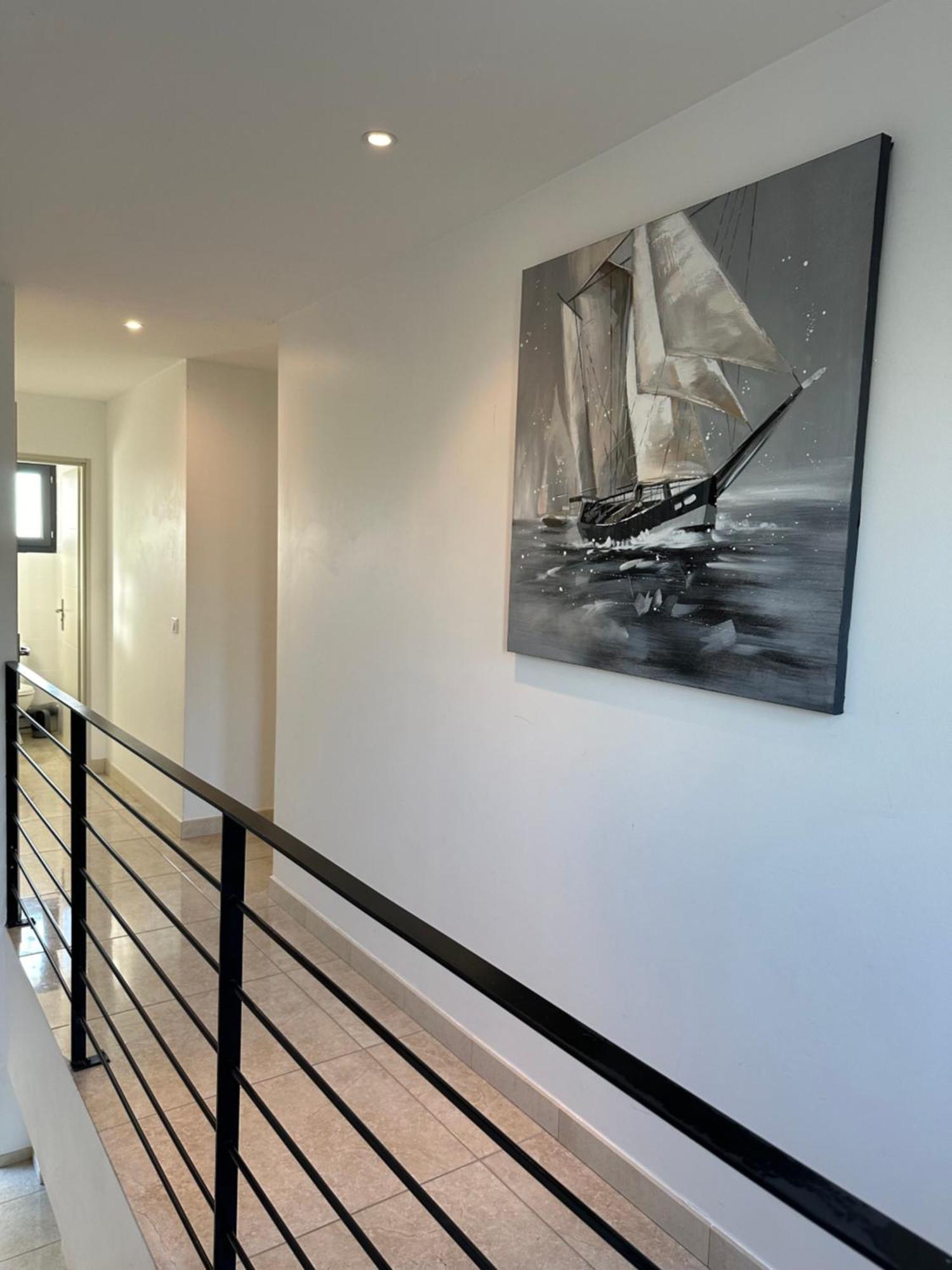 Villa En Bord De Plage Сет Екстериор снимка